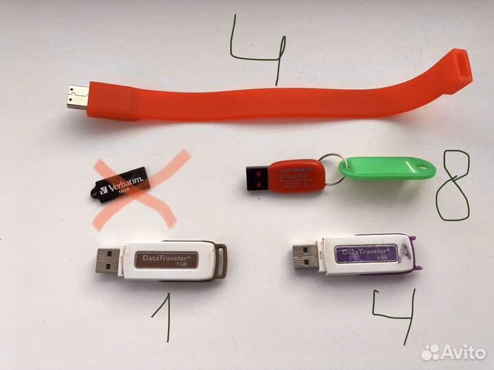 Флешка 0,5; 4; 8 Гб