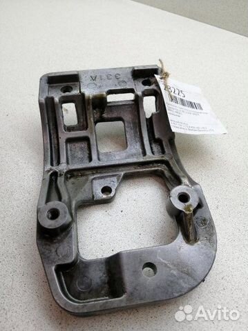 Кронштейн компрессора кондиционера Toyota Harrier