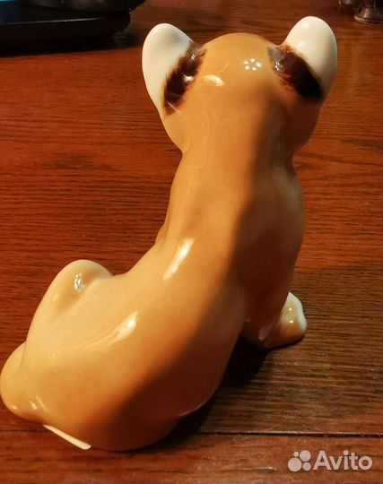 Фарфоровая статуэтка Львёнок лфз