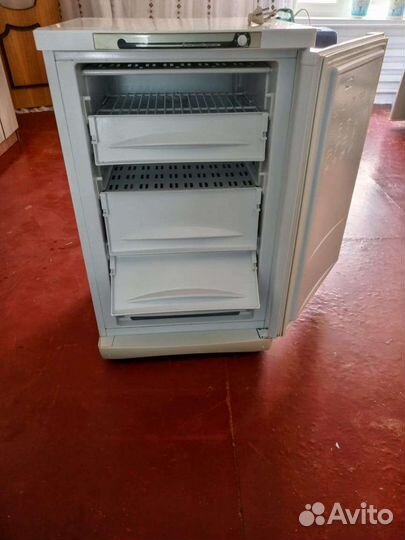 Морозильная камера indesit