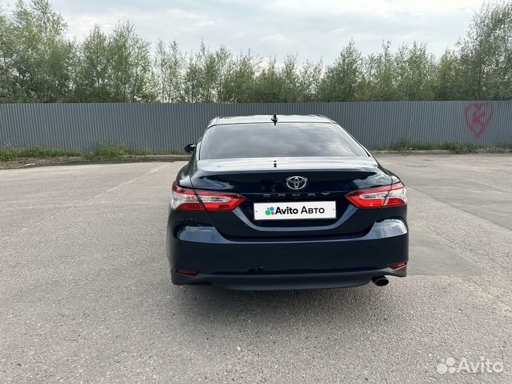 Toyota Camry 2.5 AT, 2019, 140 000 км
