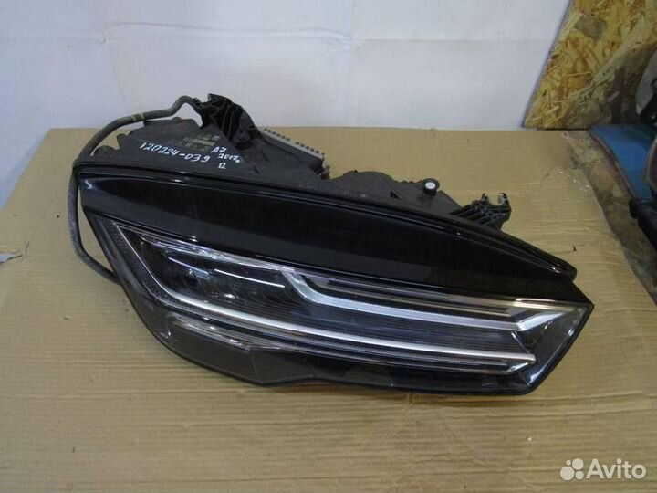 Фара правая Audi A7 4G рест