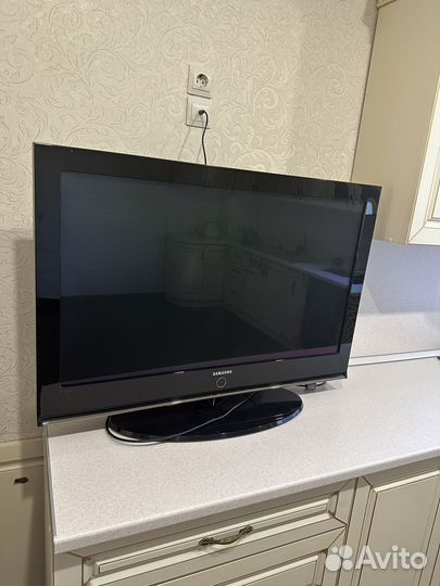 Телевизор samsung