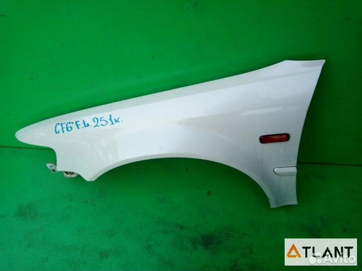 Крыло переднее левое honda accord