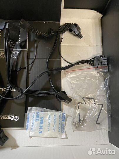 Блок питания Enermax Revolution XT II Gold 750Wt