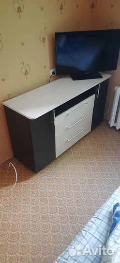 Тумба под телевизор