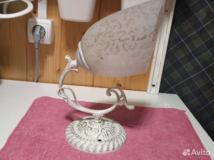 Настенный светильник бра