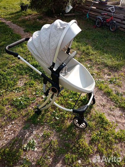 Коляска 2 в 1 Uwish Vondoo