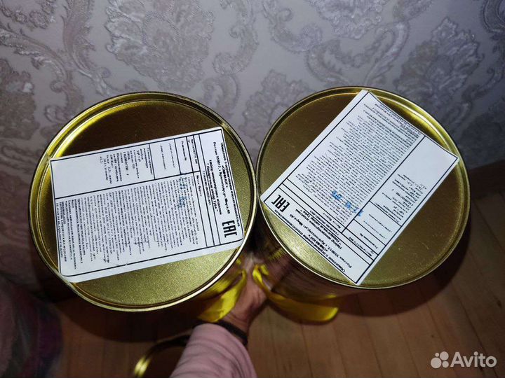 Железные подарочные банки к новому году бу