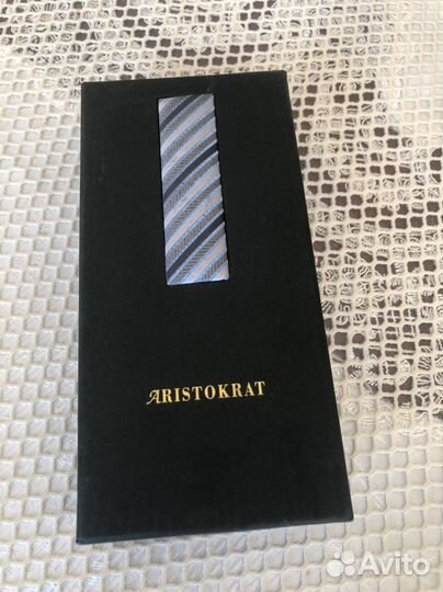 Галстук мужской новый