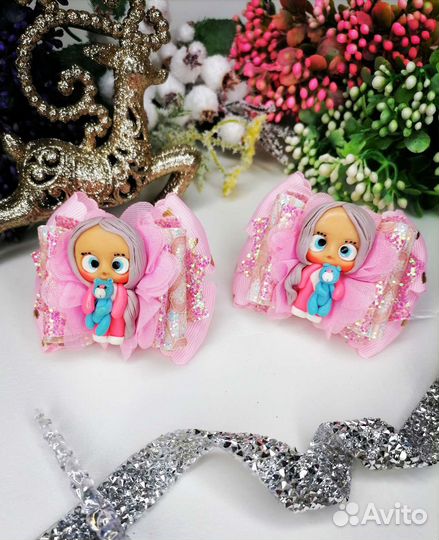 Резиночки с куколками ручной работы