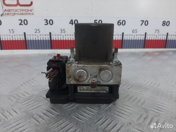 Блок ABS для Hyundai-KIA Santa Fe 2 (CM)