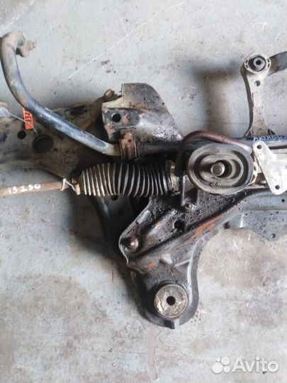 Подмоторная балка Skoda Octavia A4 2000-2011