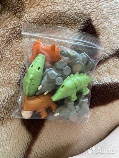 Киндер сюрприз, сборка