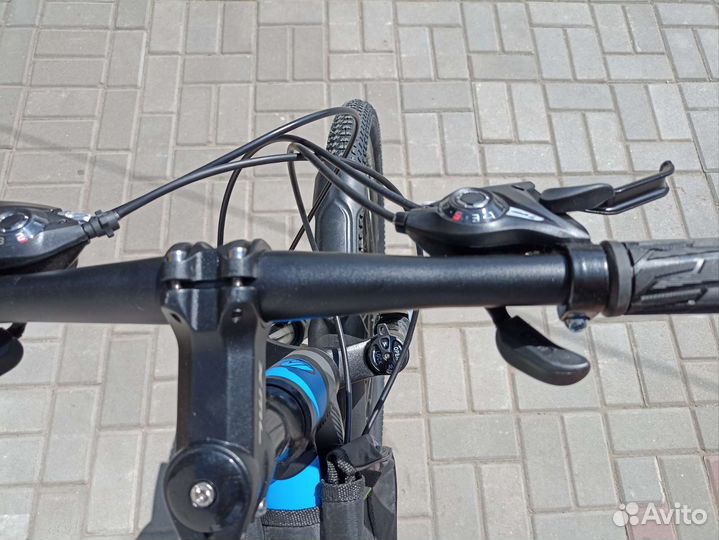 Новый велосипед алюминий,26 колеса,21 скорость