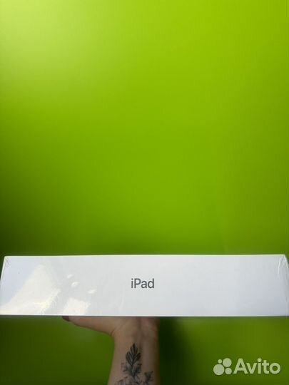 iPad 9th generation wi-fi 64 GB Cellular