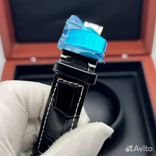 Наручные часы Longines