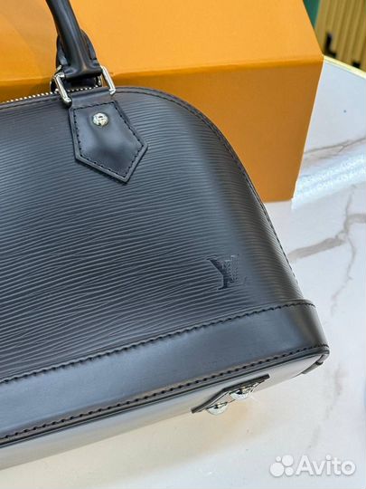 Louis vuitton сумка Alma - Epi