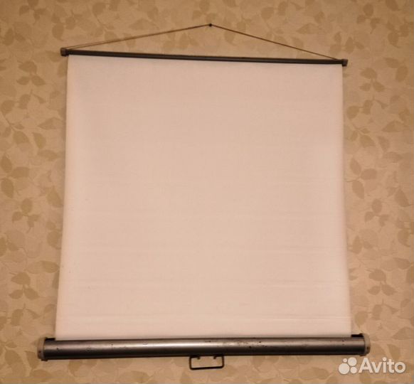 Проекционный экран