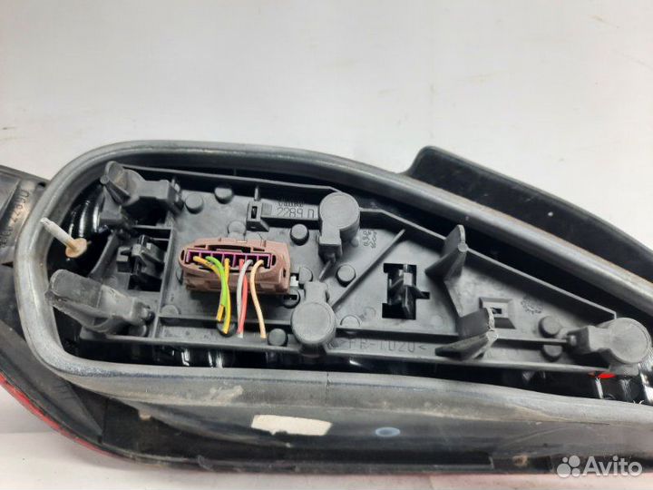 Фонарь задний правый Peugeot 406 купе 2.2 2003