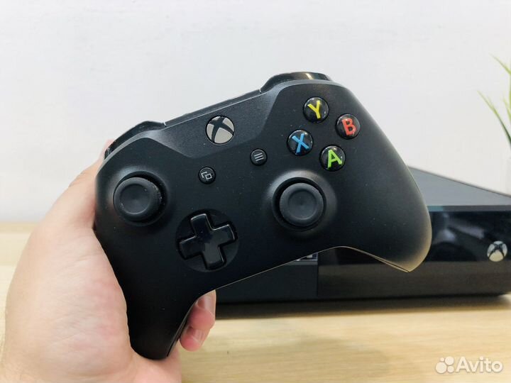 Xbox One 500 гб