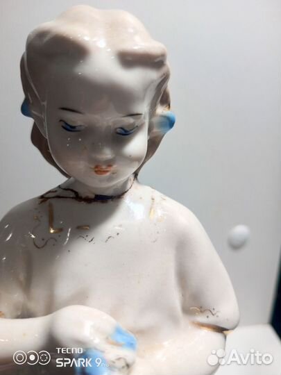 Фарфоровые статуэтки