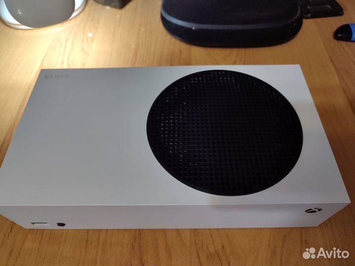 Xbox series s+ игры+внешний жёсткий диск