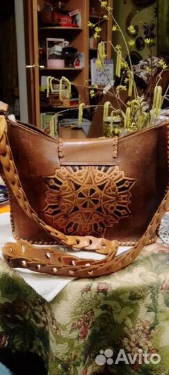 Продаю несколько сумок через плечо