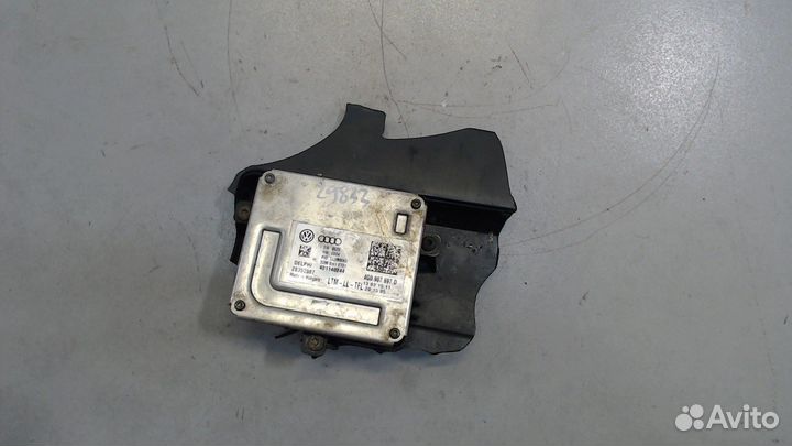 Блок управления светом Audi TT, 2015