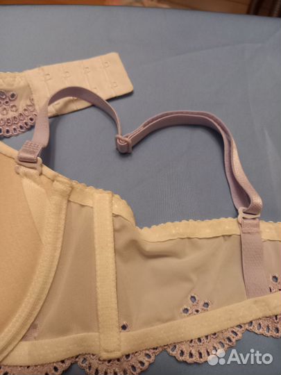 Бюстгальтер