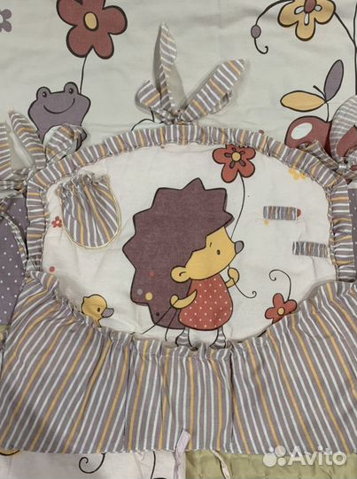 Комплекта в кроватку+подушка и белье икеа