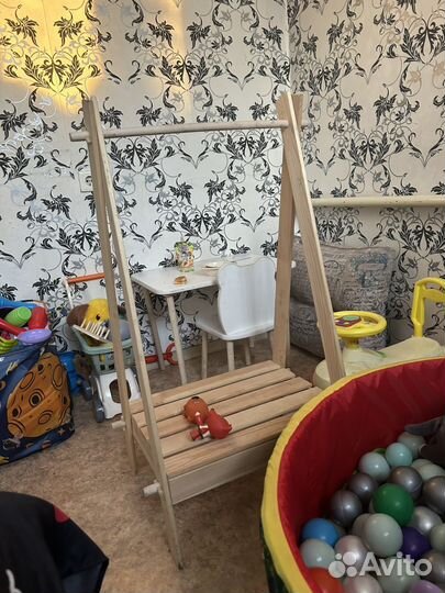 Вешалка напольная детская