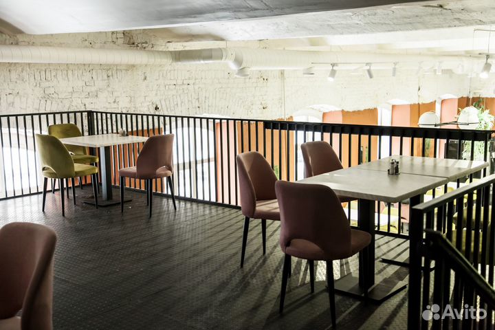 Продажа габ, столовая, 343,7 кв.м