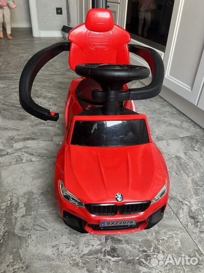 Машинка каталка bmw