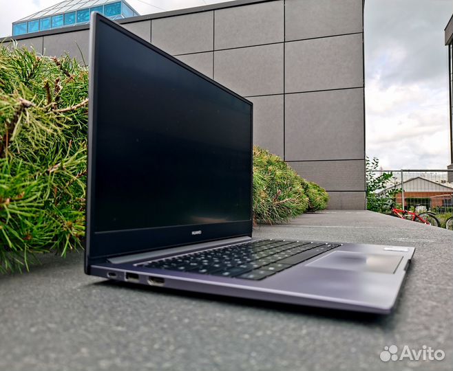 Huawei MateBook D14 2021