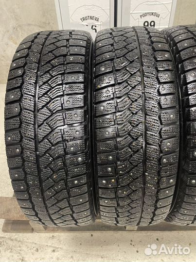 Viatti Brina Nordico V-522 205/65 R16 95T