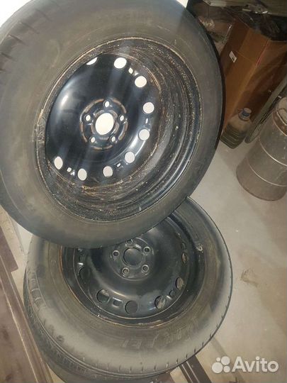 Pirelli Carrier Winter 185/60 R15