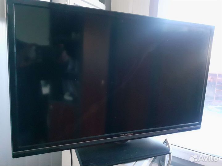 Телевизор thomson на запчасти