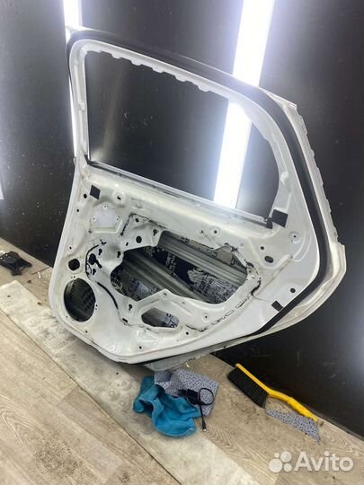 Дверь Ford focus 3