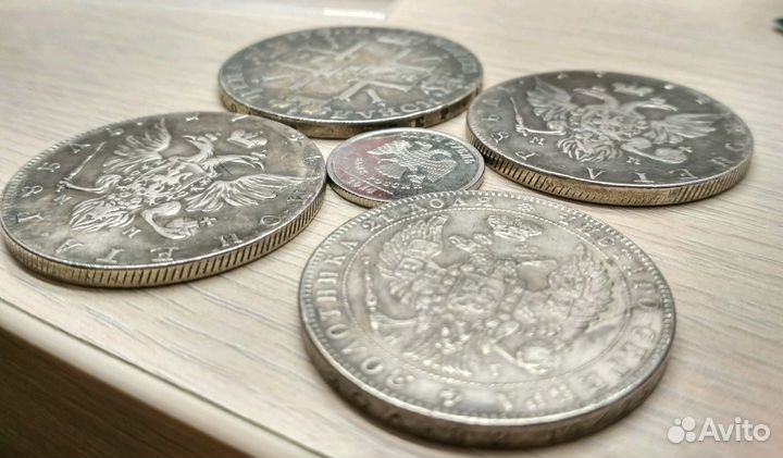 Сувенирные монеты