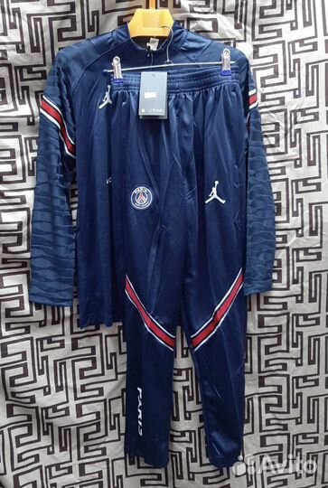 Спортвный костьм псж на рост 158