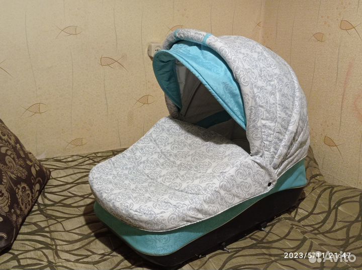 Продам детскую коляску