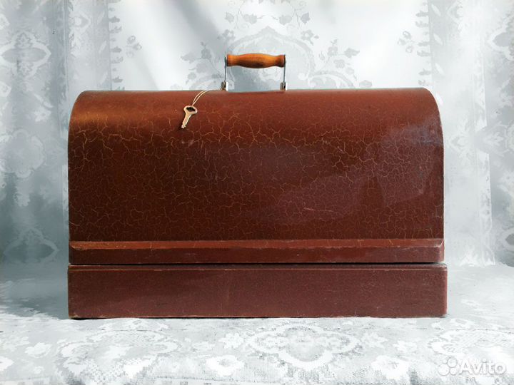 Швейная машина ручная класс 1-М и колпак Подольск