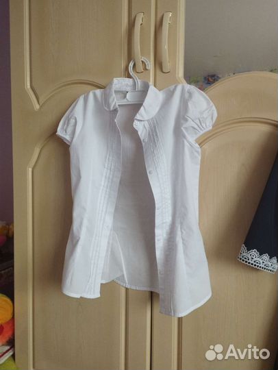 Блузка белая