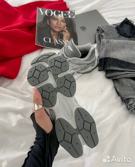 Кроссовки New Balance 9060 женские 36-41