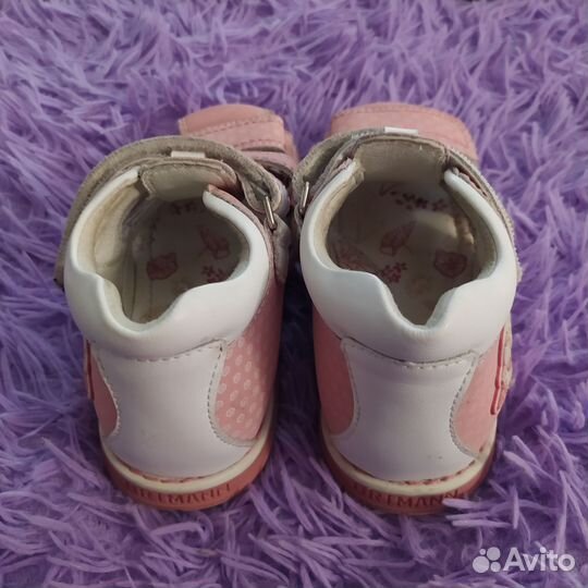 Сандалии для девочки 27 размер
