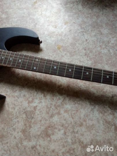 Электронная гитара