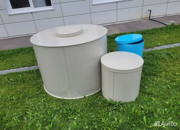 Ёмкость из пластика