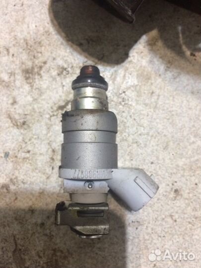 Форсунка Mitsubishi Colt Z23A 4A91