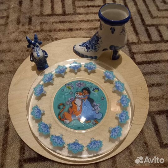 Тарелка+ сувениры